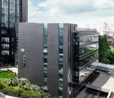 2025年南阳网站建设行业响应式设计技术应用趋势